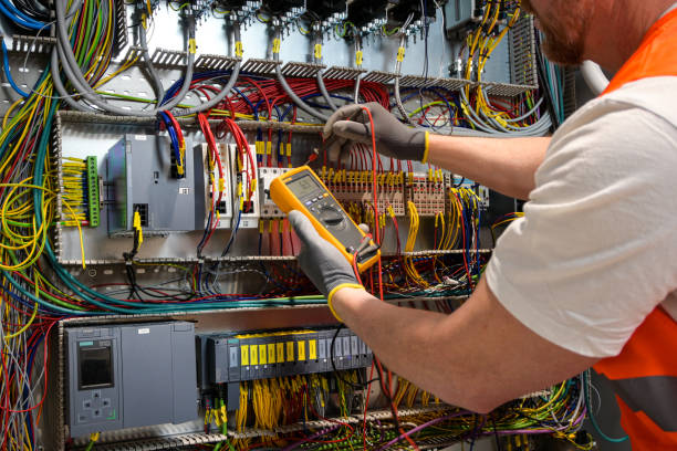 Best Affordable Electrician  in Town And Country, MO